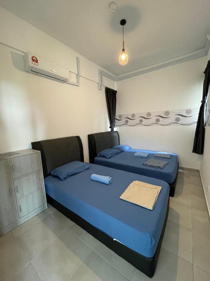 Sandakan Homestay Sea-Forest View Apartment 2R2B 海森雙景公寓 Exterior photo